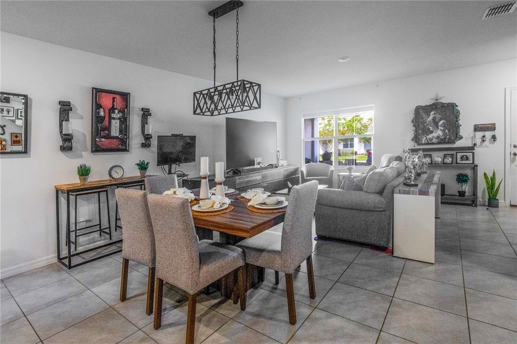643 Belgrove Street - Photo 6