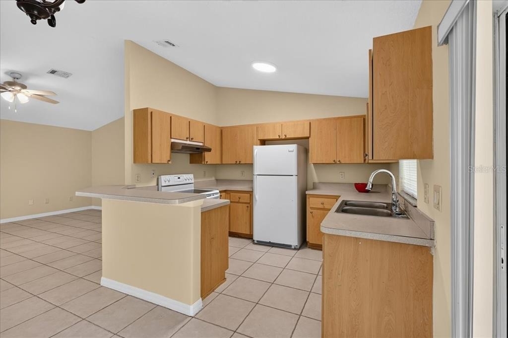 37 Pine Hill Lane - Photo 2