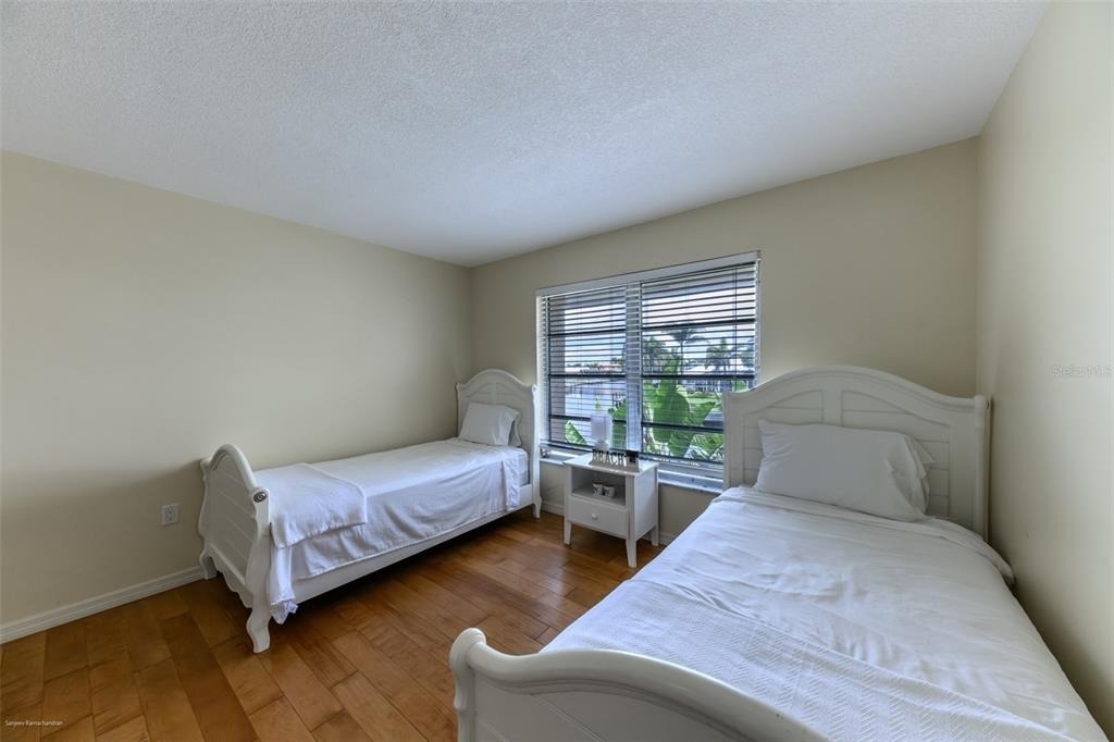 1080 Bal Harbor Boulevard - Photo 12