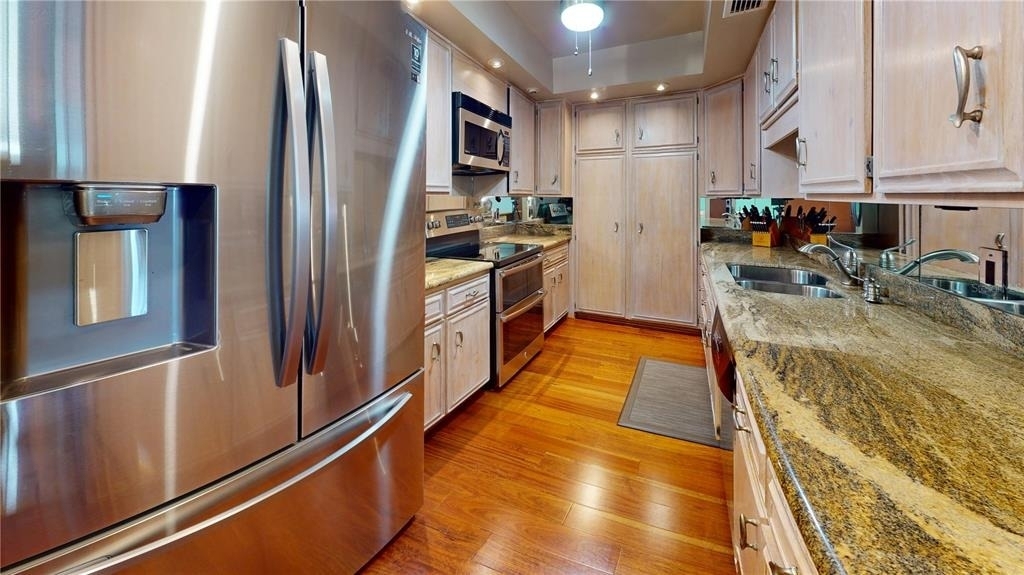 1750 Benjamin Franklin Drive - Photo 10