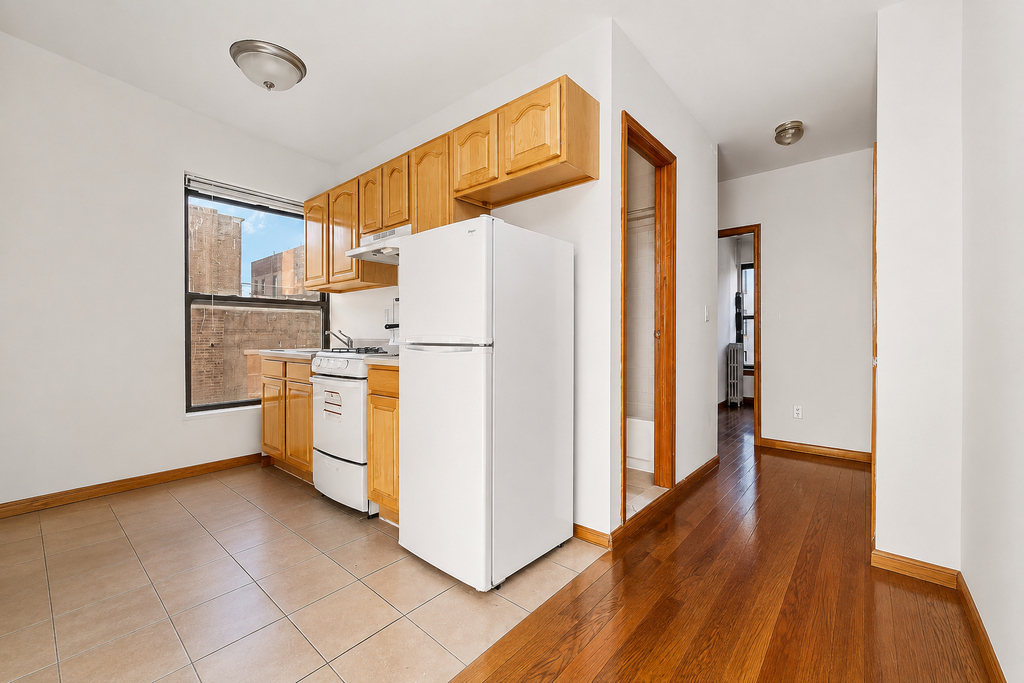 328 East 14th St - Photo 1