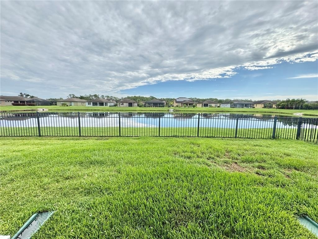 9720 58th Street E - Photo 1