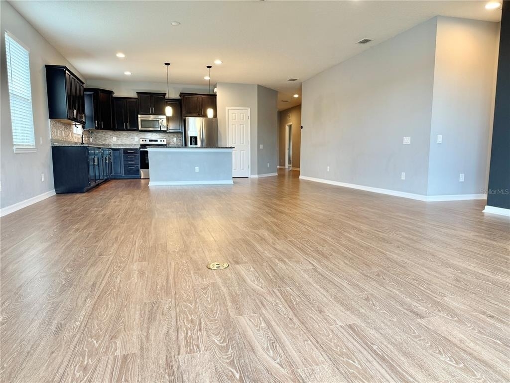 9720 58th Street E - Photo 2