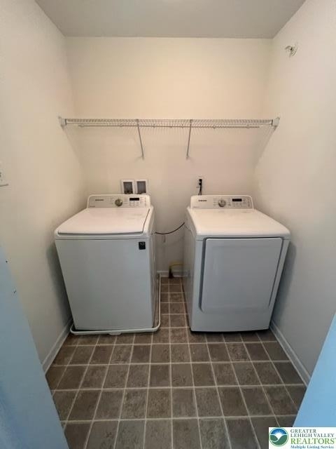 974 King Way - Photo 10