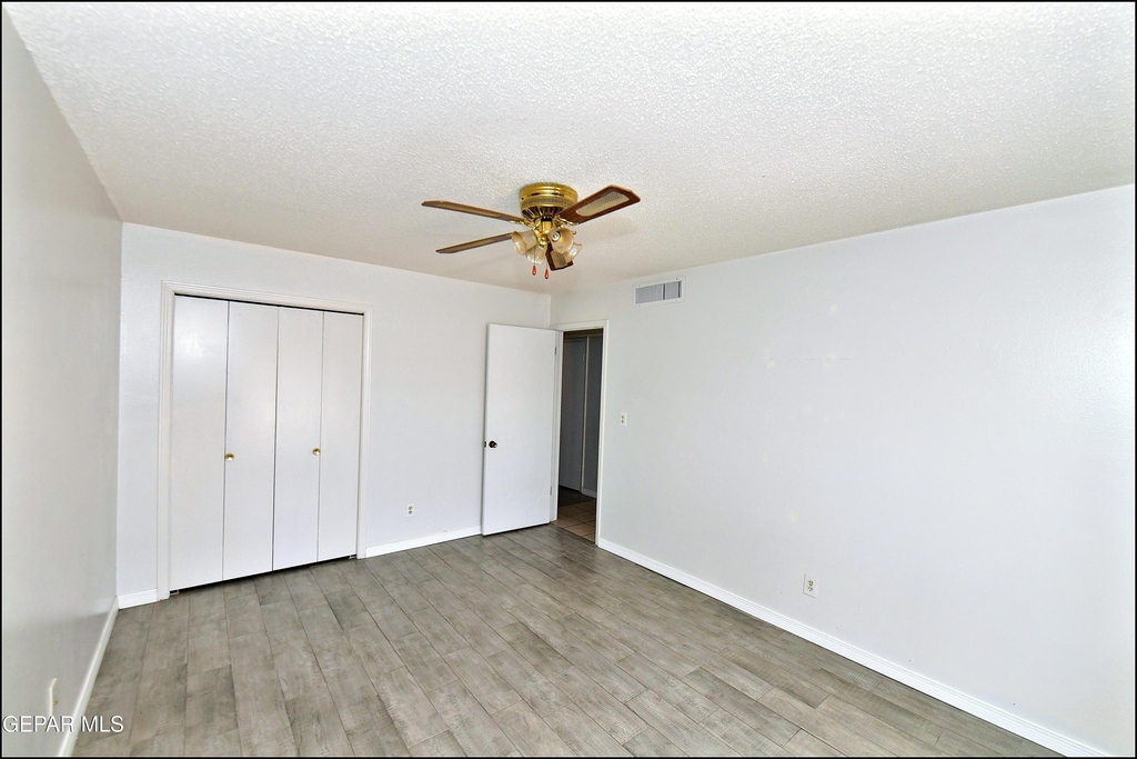 9125 W H Burges Drive - Photo 41