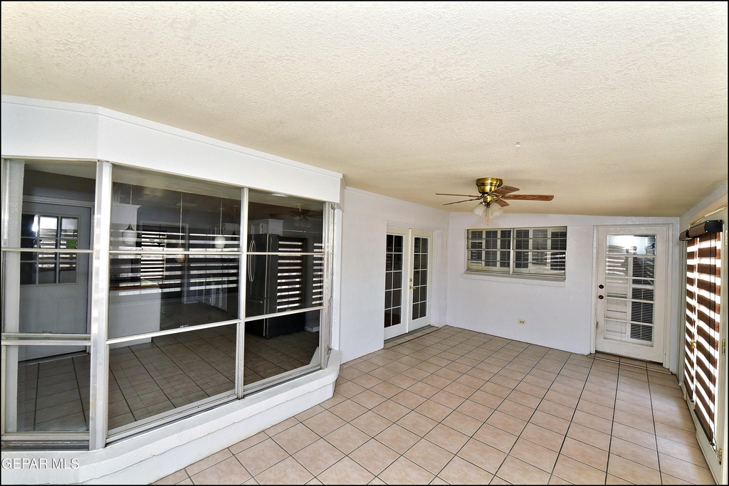 9125 W H Burges Drive - Photo 44