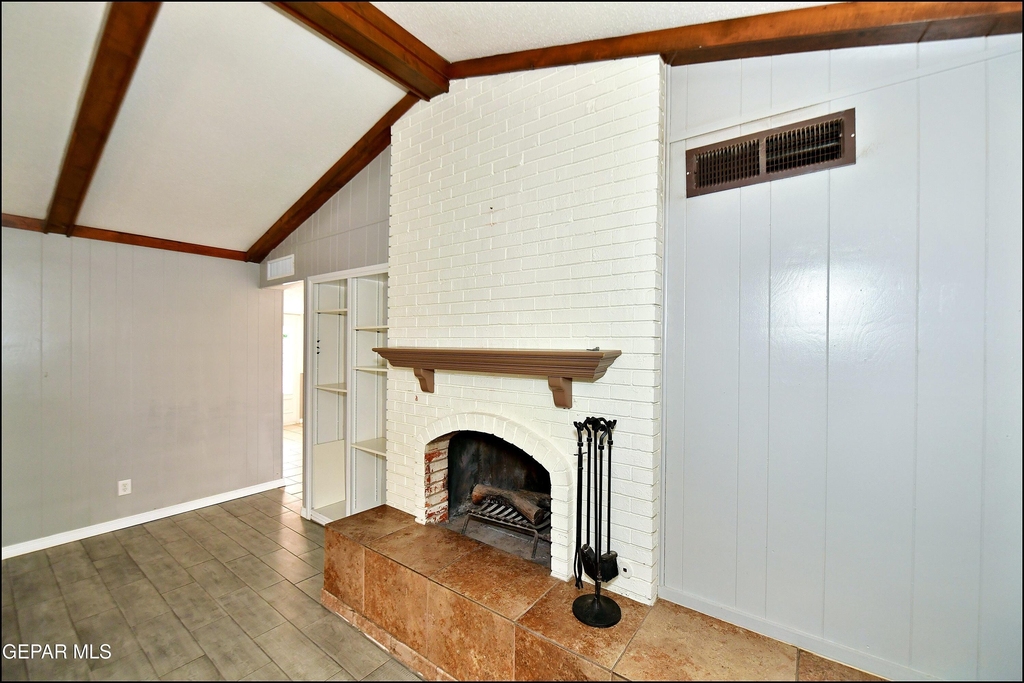 9125 W H Burges Drive - Photo 26