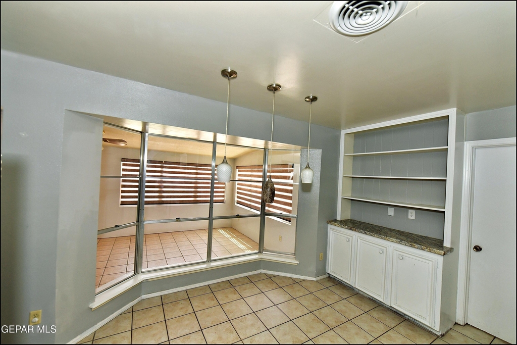 9125 W H Burges Drive - Photo 20