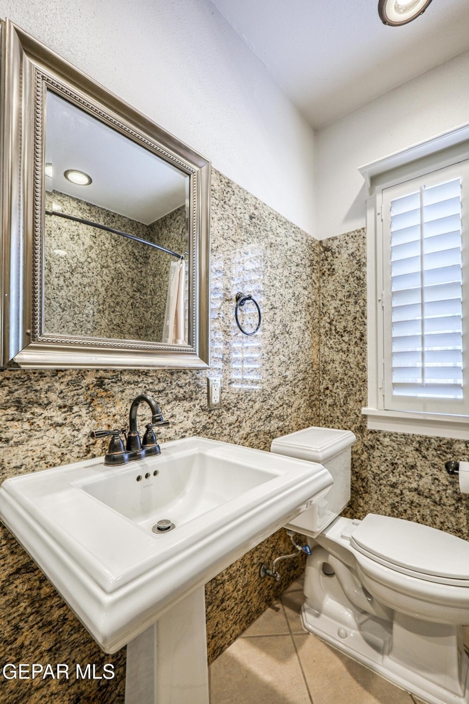715 E Robinson Avenue - Photo 31