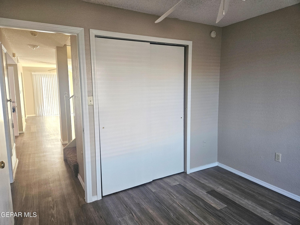 11054 Sunshine Court - Photo 7