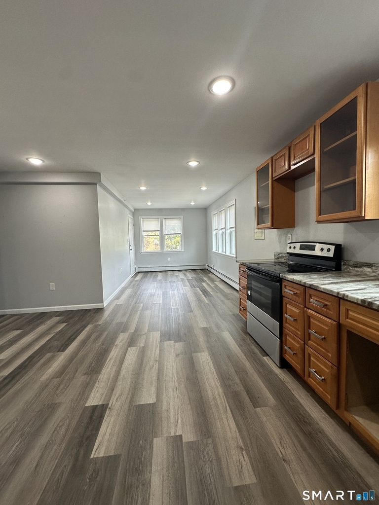 178 Martin Street - Photo 0