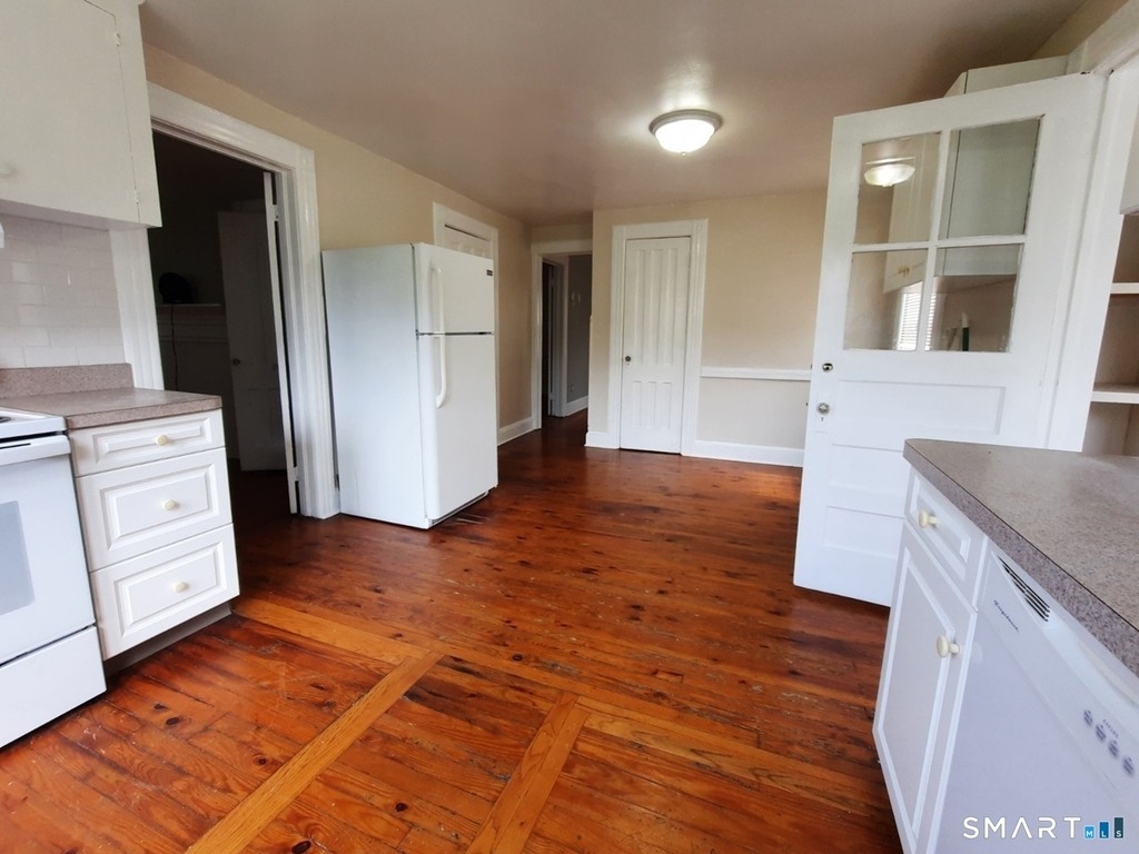 55 Valley Road - Photo 4