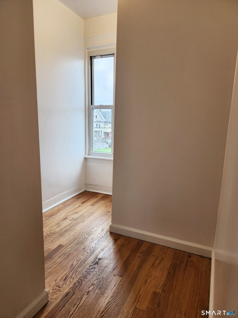 202 Harral Avenue - Photo 9