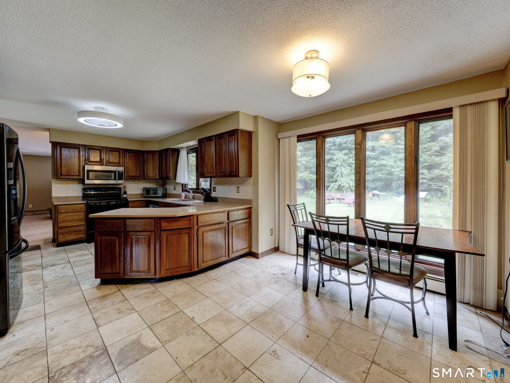522 Springfield Road - Photo 11
