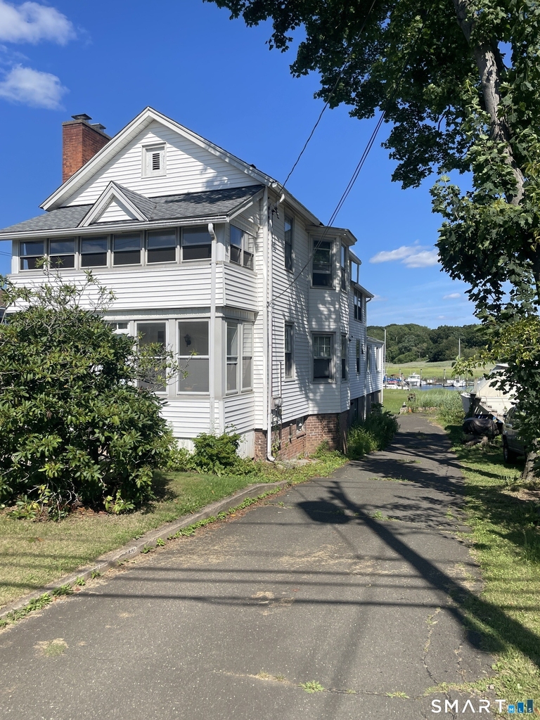 243 Harbor Street - Photo 2