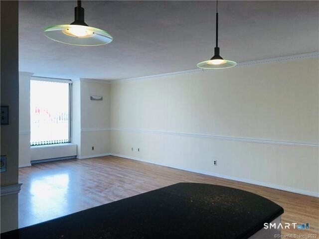 1 Gold Street - Photo 2