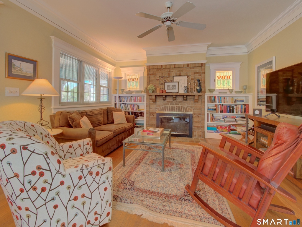 1164 Ocean Avenue - Photo 2
