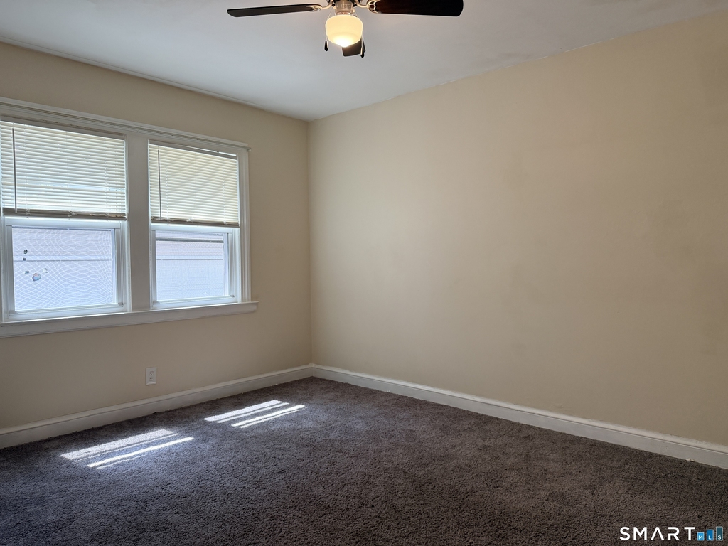 21 Millard Street - Photo 18