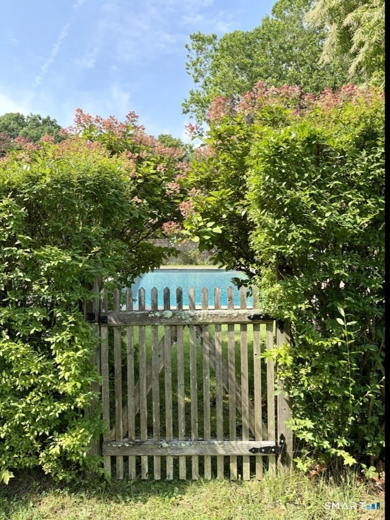 320 Valley Road - Photo 23