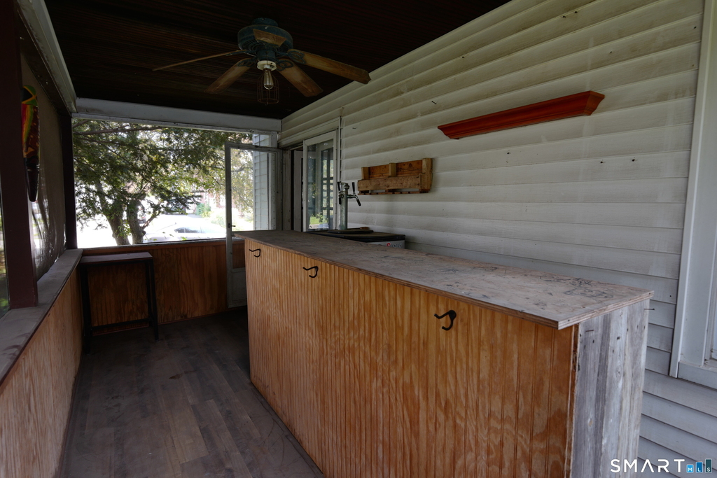 58 Davis Street - Photo 14