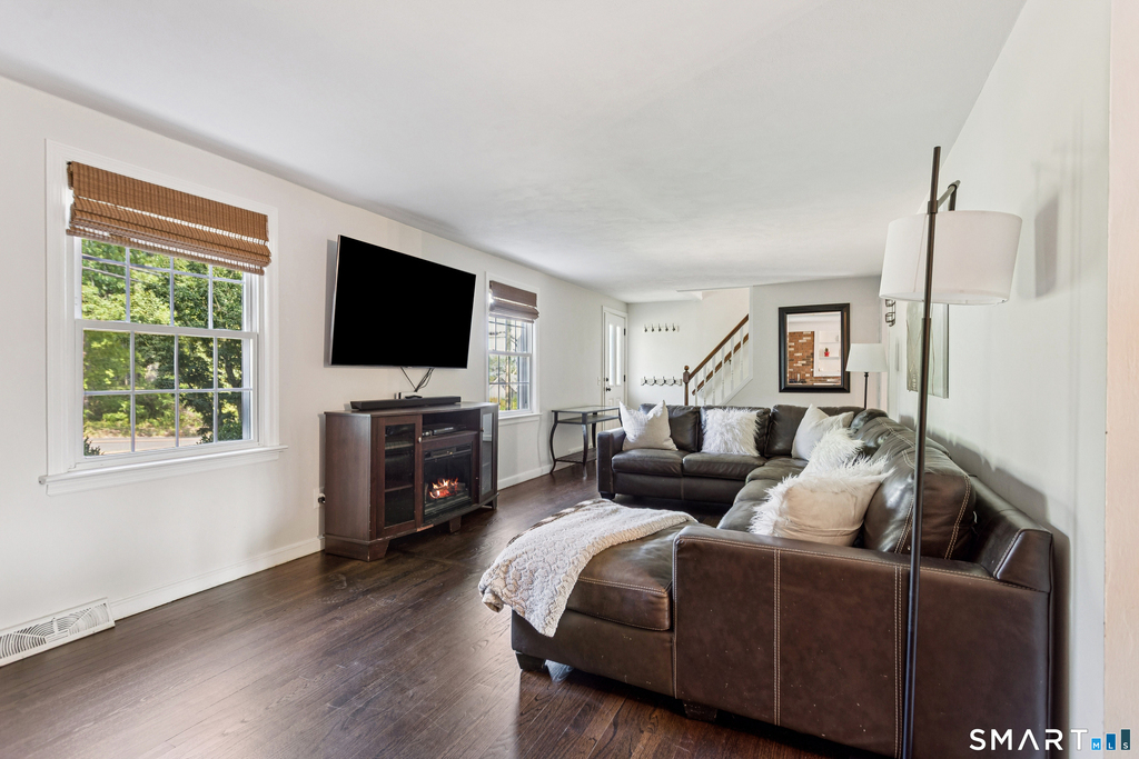 111 Mill Hill Road - Photo 12