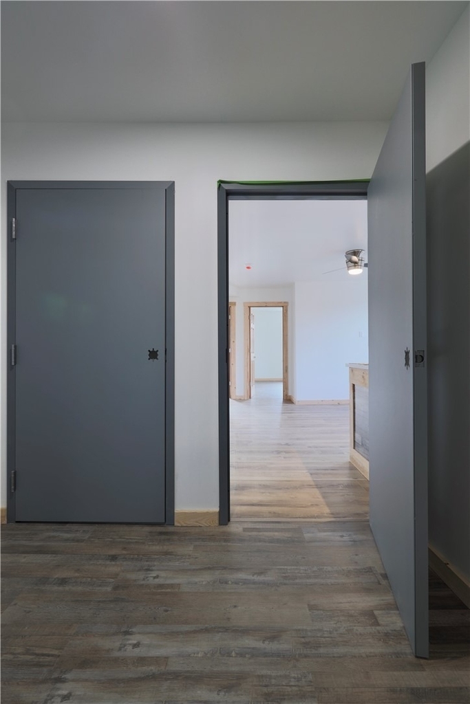 401 Brinton Ave - Photo 2