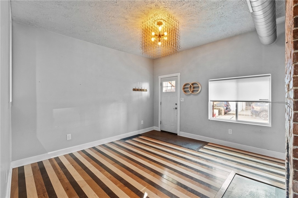 5201 1/2 Duncan St - Photo 8