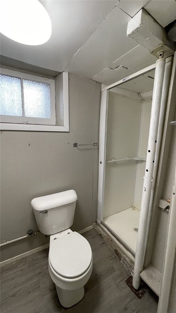 239 Ormond Ave - Photo 11