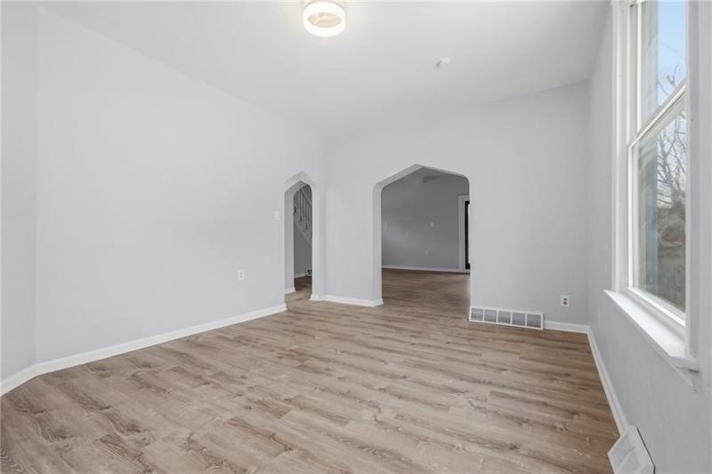 228 Sylvan Walk - Photo 8