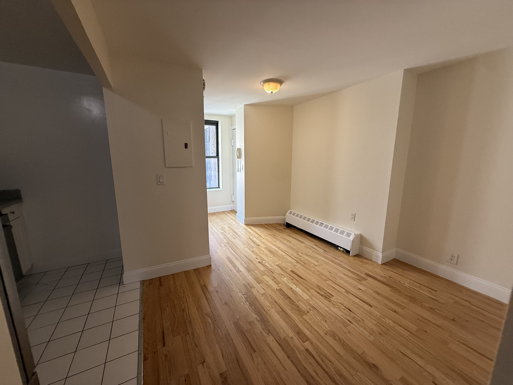 516 East 80th Street - Photo 8