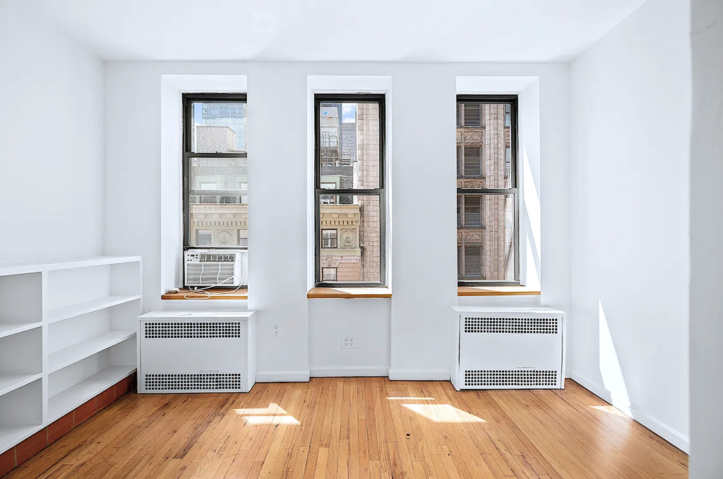 Madison Avenue - Photo 3