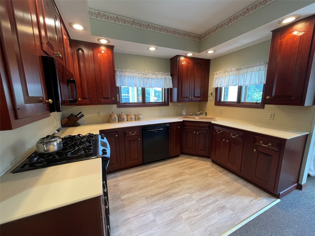 68 Front Street Street - Photo 4
