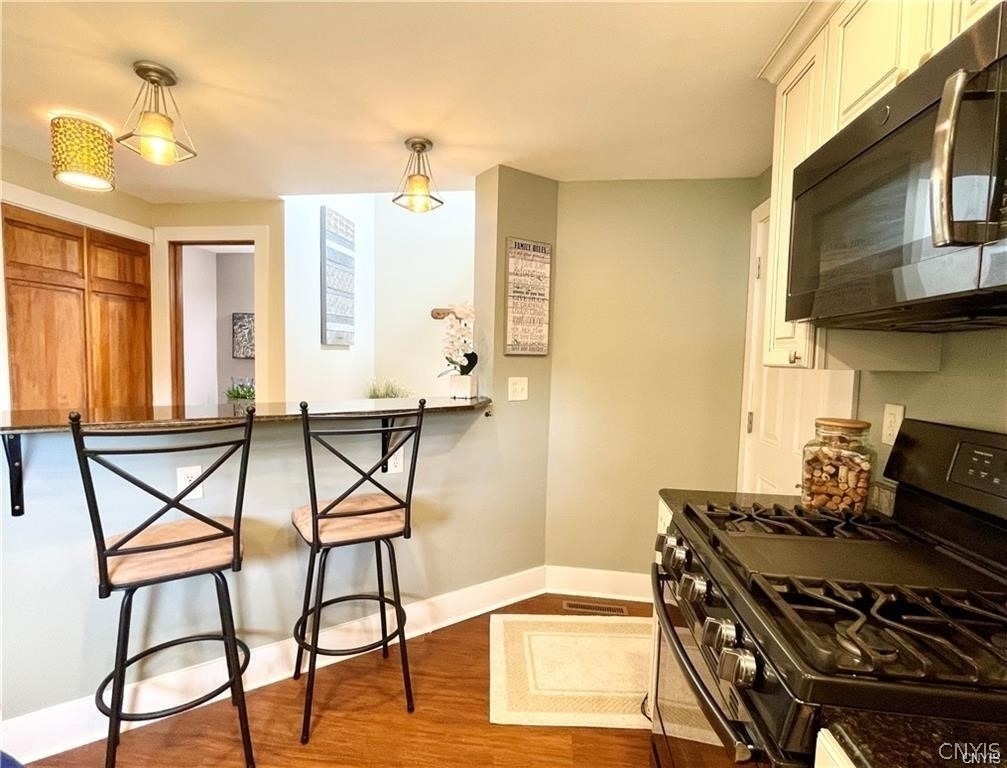 8423 Bubbling Springs Drive - Photo 10