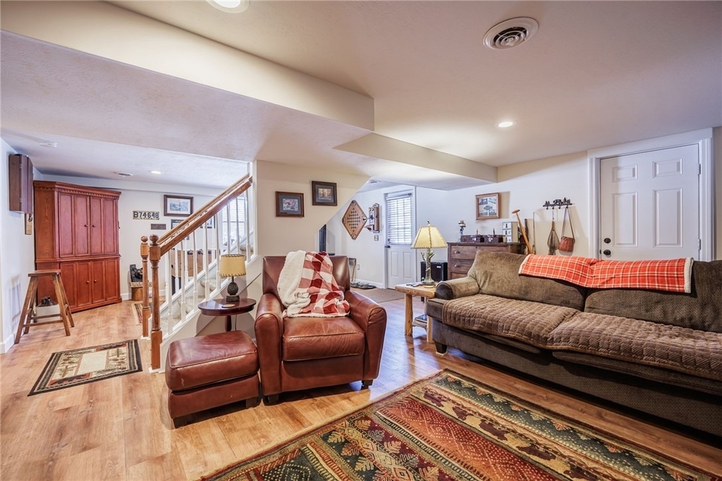 7497 Lake Avenue - Photo 24
