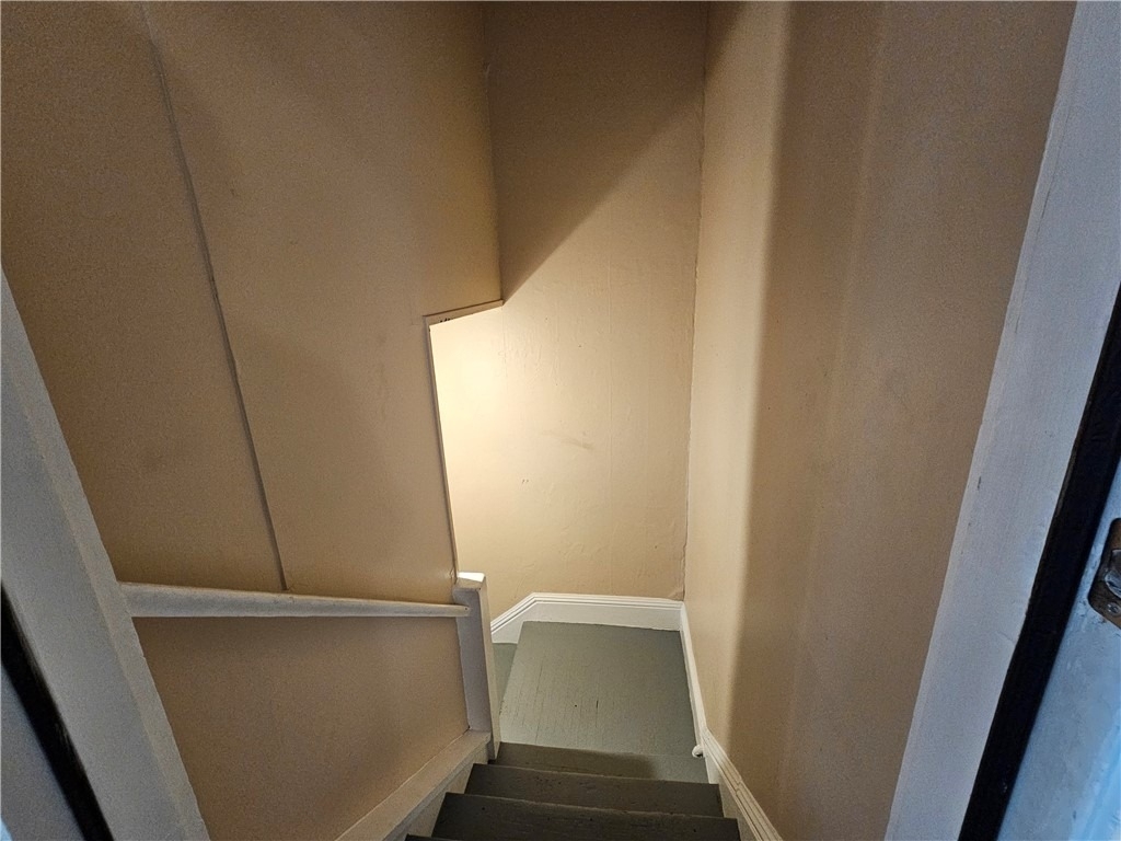 105 Sherman Parkway - Photo 17