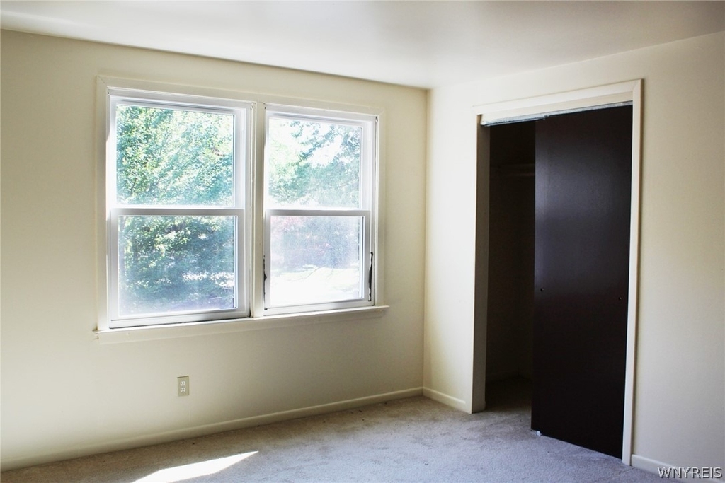 140 Ayrault Drive - Photo 10