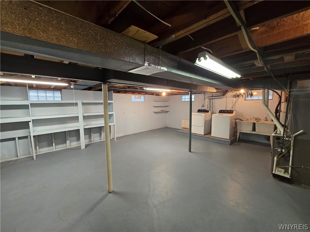 161 Foxpoint W - Photo 28