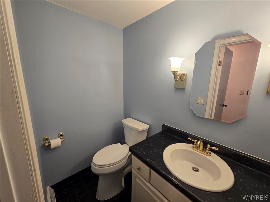 161 Foxpoint W - Photo 17