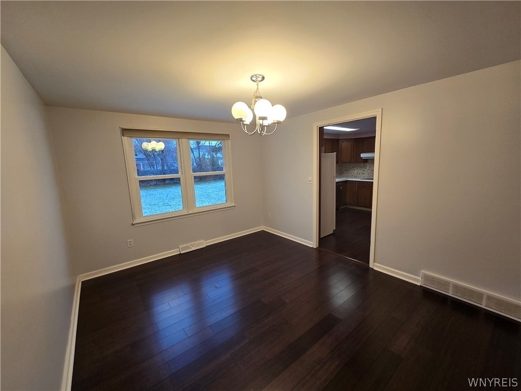 161 Foxpoint W - Photo 10