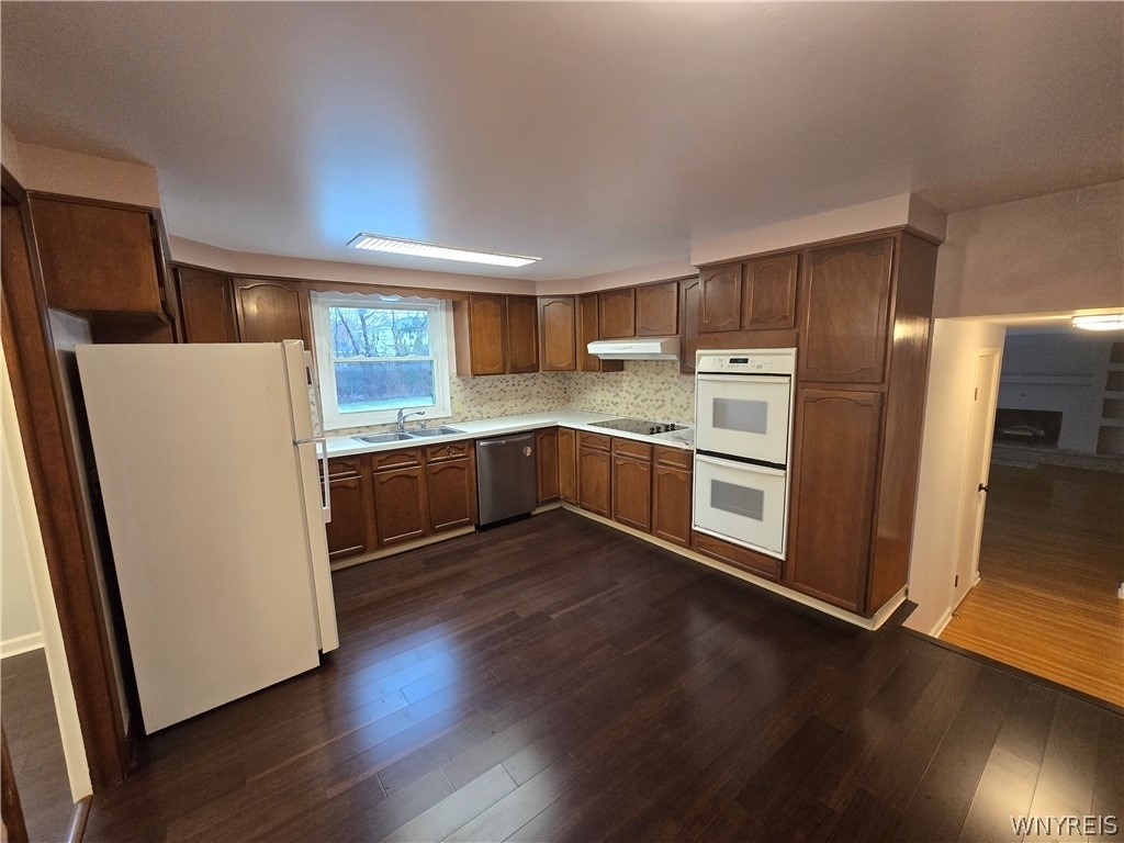 161 Foxpoint W - Photo 12