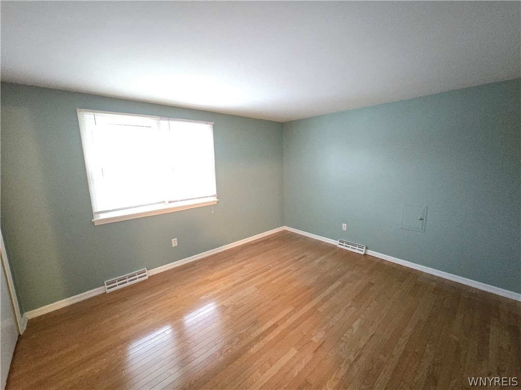 161 Foxpoint W - Photo 24