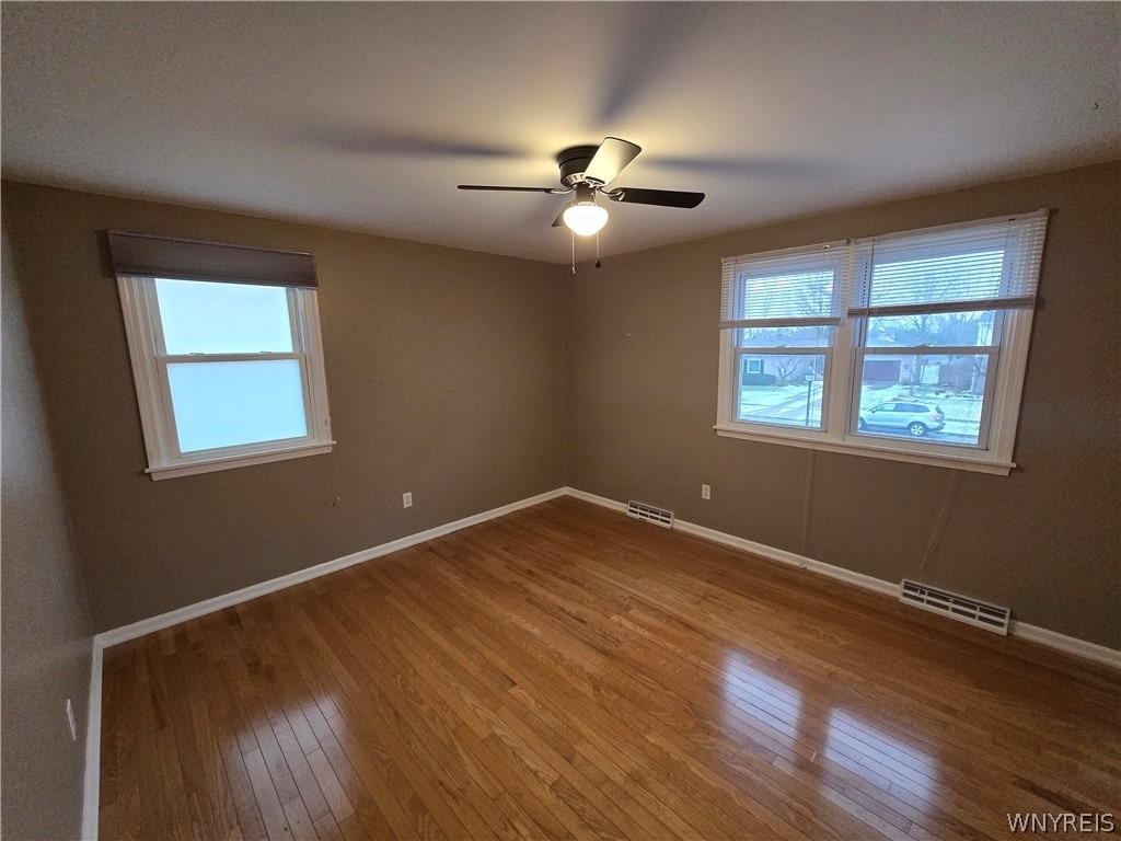 161 Foxpoint W - Photo 22