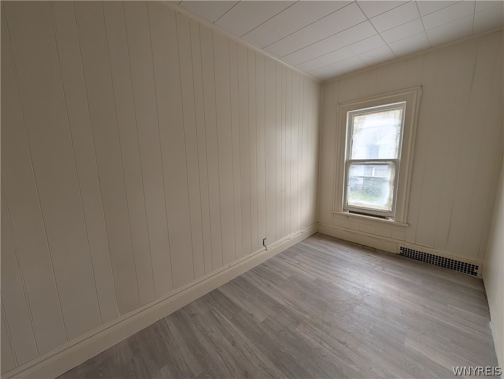 616 7th Ave (upper) - Photo 4