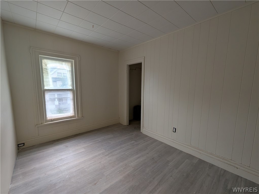 616 7th Ave (upper) - Photo 2