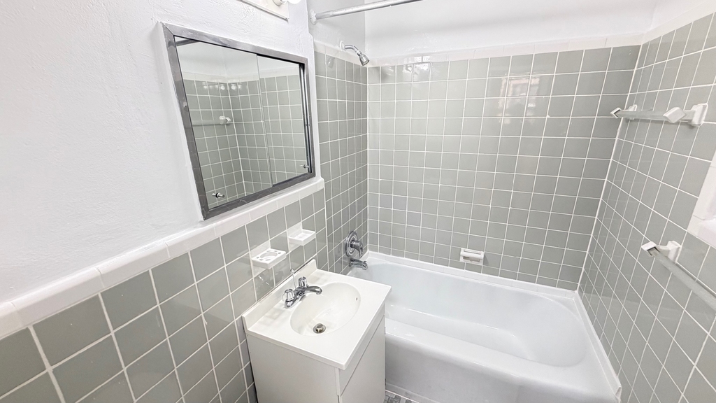102-20 67th Drive - Photo 19