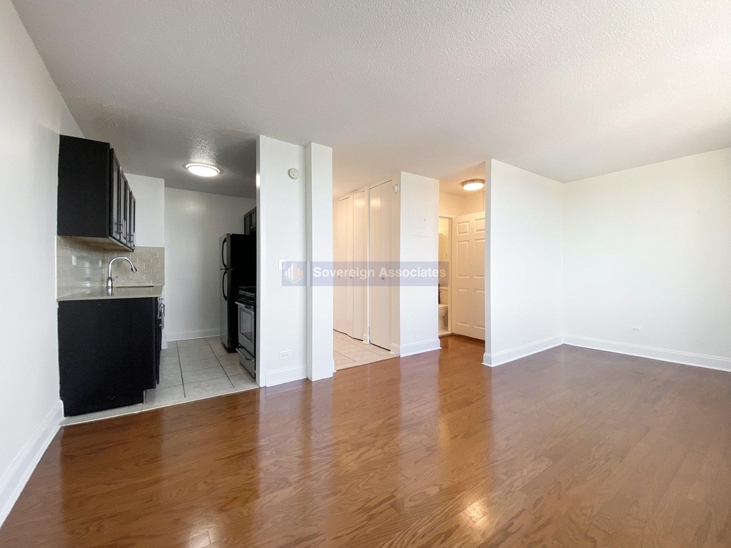 3333 Broadway - Photo 1