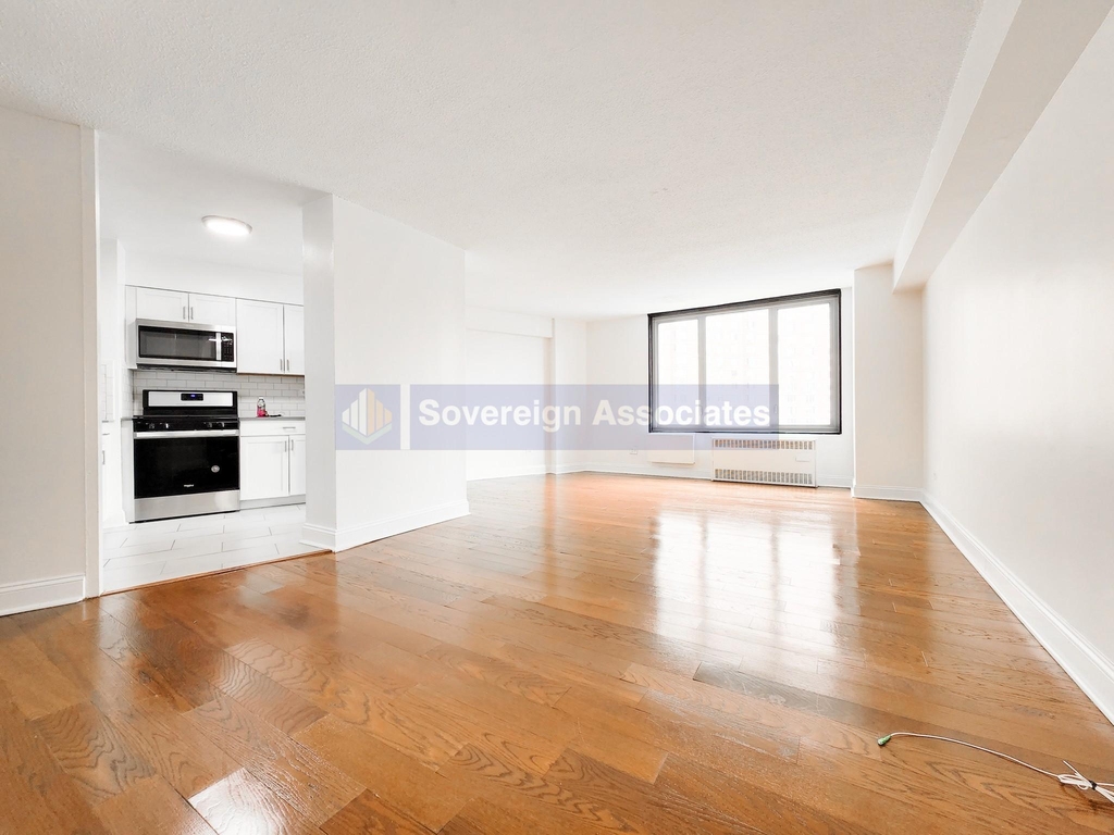 3333 Broadway - Photo 1