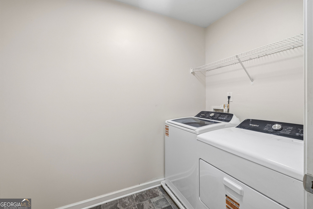 800 Royal Red Court - Photo 16