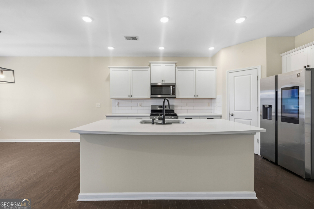 800 Royal Red Court - Photo 10