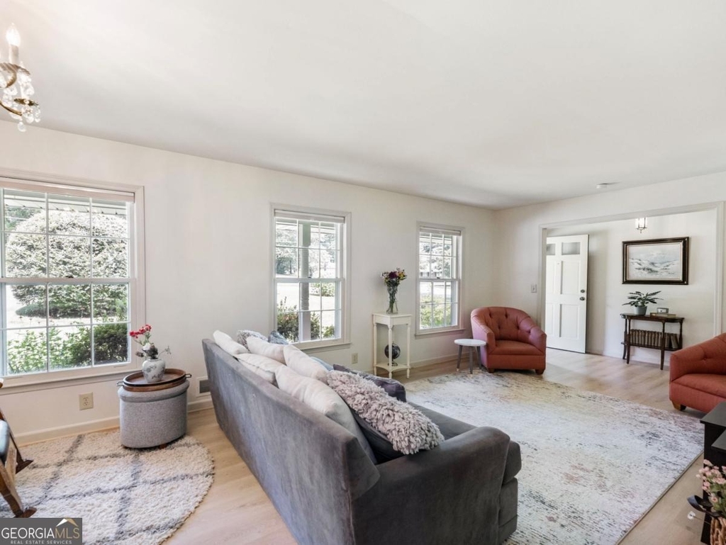 474 Four Winds Plaza Sw - Photo 8